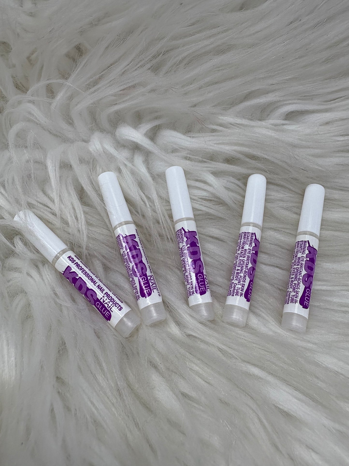 Nail Glue
